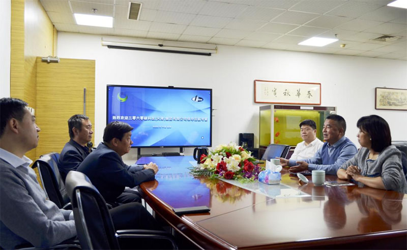 三零六零碳科技集团专家到访福世蓝科技集团 共话工业绿色低碳发展新路径